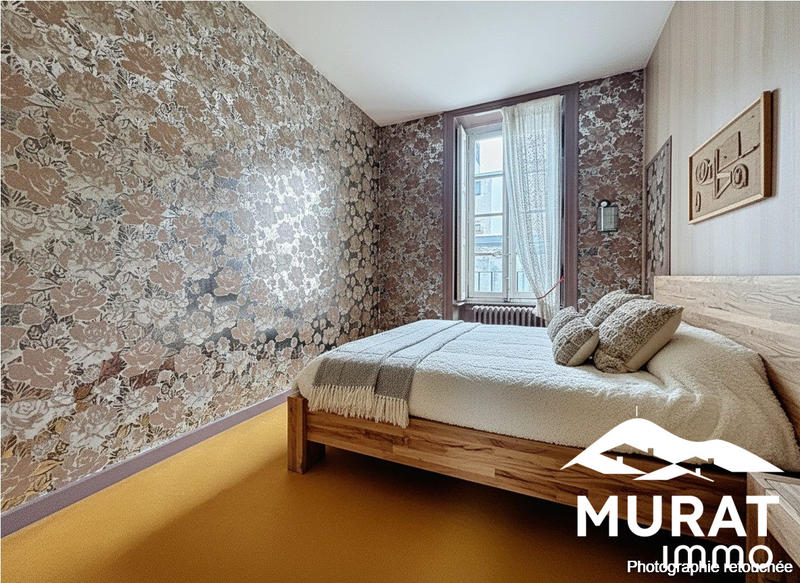 Appartement - 96 m² - 4 pièces