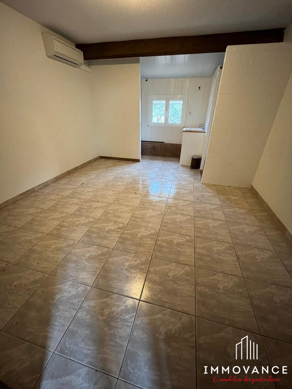 Maison - 350 m² - 7 pièces