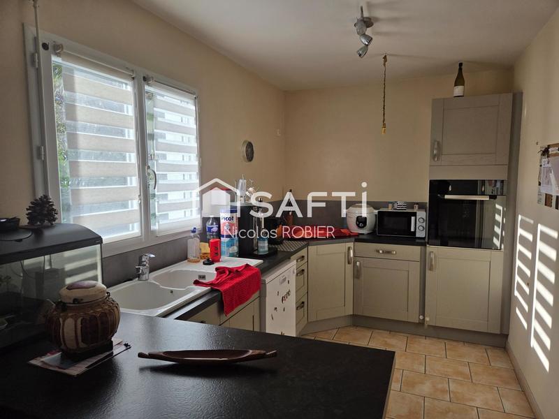 Maison - 110 m² - 5 pièces