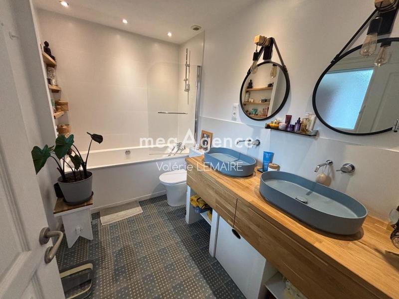 Maison - 152 m² - 5 pièces