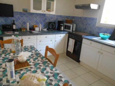 Local commercial - 200 m² - 4 pièces