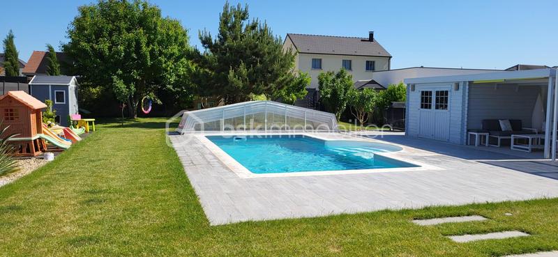 Pavillon - 172 m² - 9 pièces