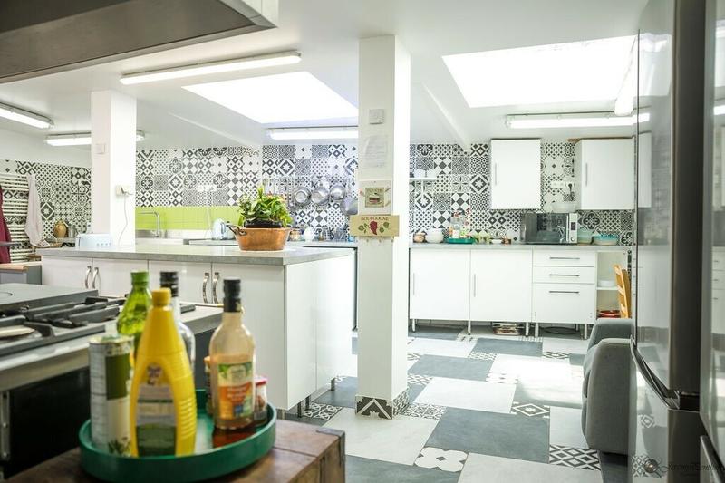 Maison - 214 m² - 6 pièces