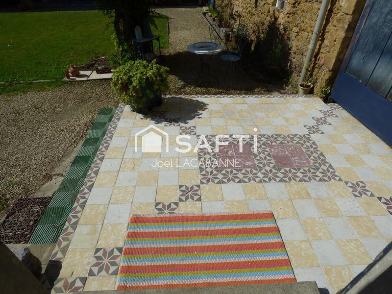 Maison - 260 m² - 7 pièces