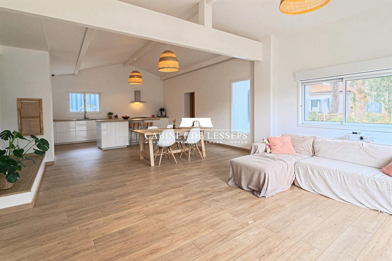 Maison - 153 m² - 5 pièces