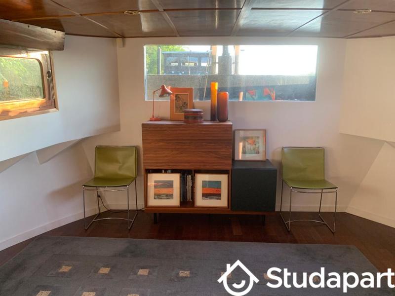 Chambre - 15 m² - 1 pièce