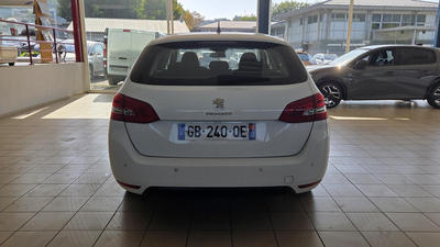 Peugeot 308 II BlueHDi 130 Eat8 s&amp;amp;S Active Business