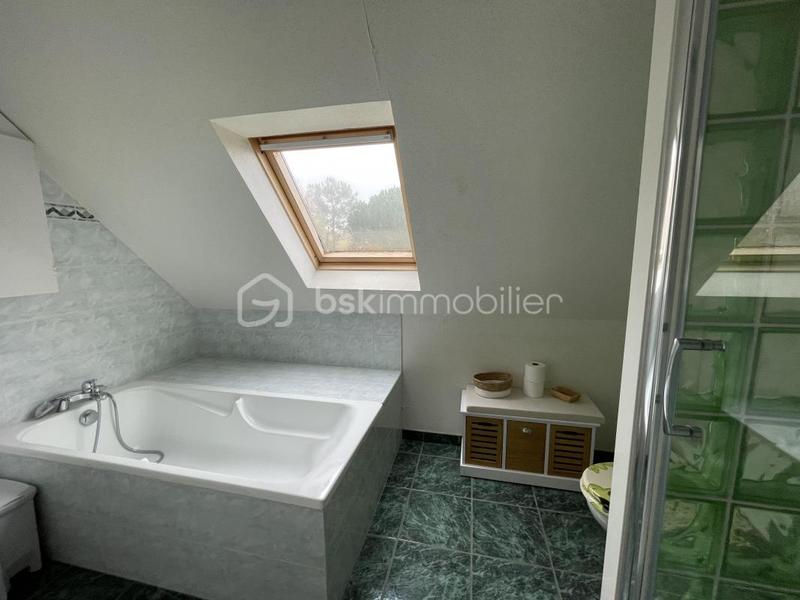 Maison - 140 m² - 6 pièces