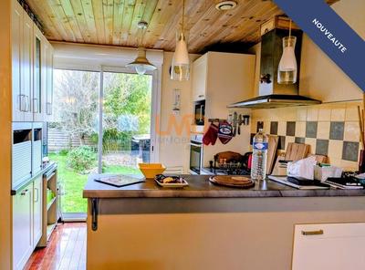 Maison - 85 m² - 5 pièces