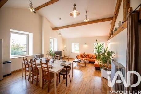 Maison - 400 m² - 9 pièces