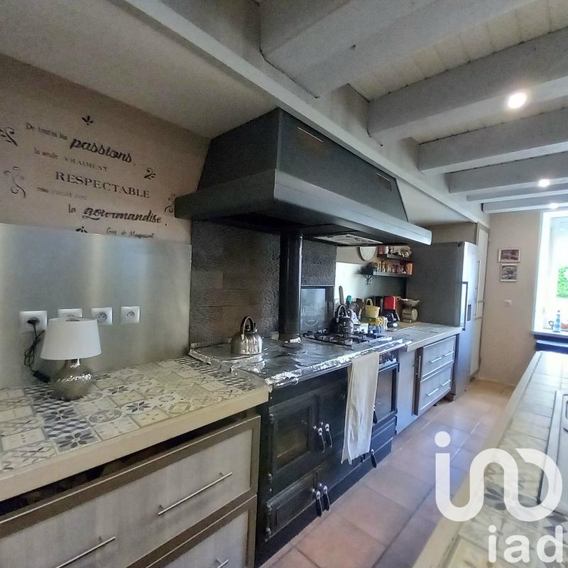 Maison de village - 230 m² - 5 pièces