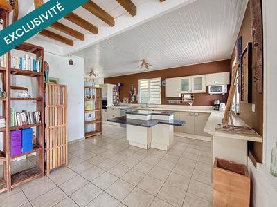 Maison - 104 m² - 5 pièces