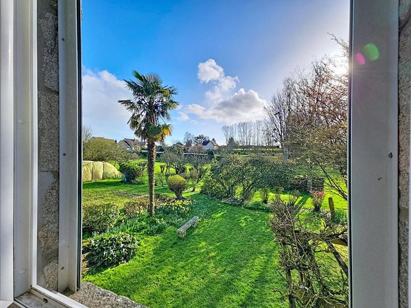 Maison - 122 m² - 6 pièces