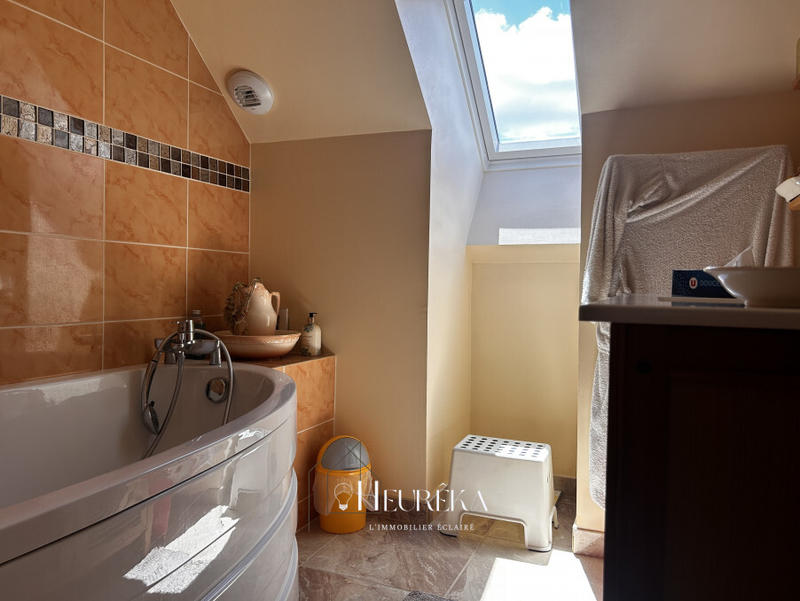 Maison - 108 m² - 5 pièces