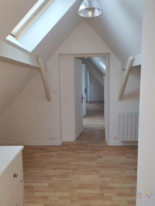 Maison - 104 m² - 4 pièces