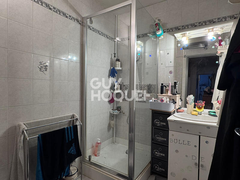 Appartement - 117 m² - 6 pièces