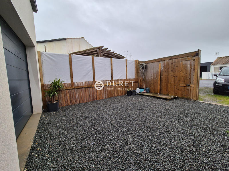 Maison - 83 m² - 4 pièces