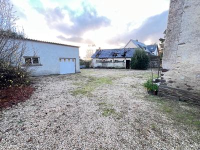 Maison - 284 m² - 10 pièces