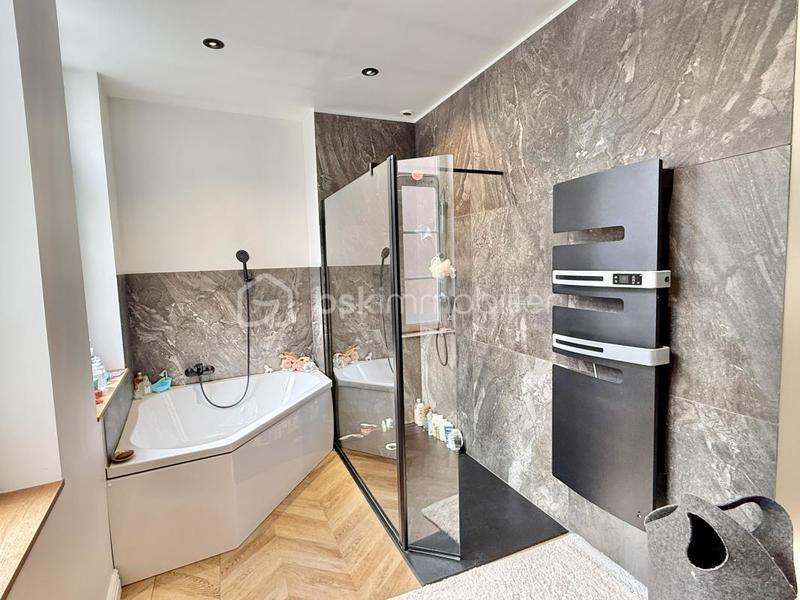 Maison bourgeoise - 170 m² - 5 pièces