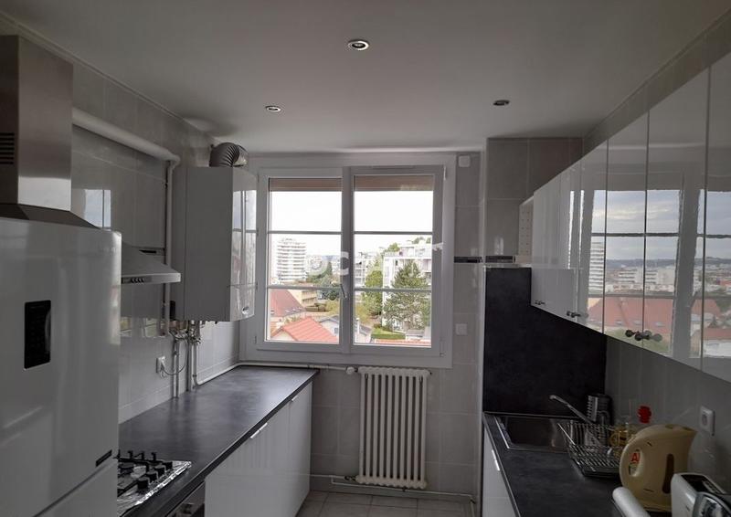 Appartement - 79 m² - 4 pièces