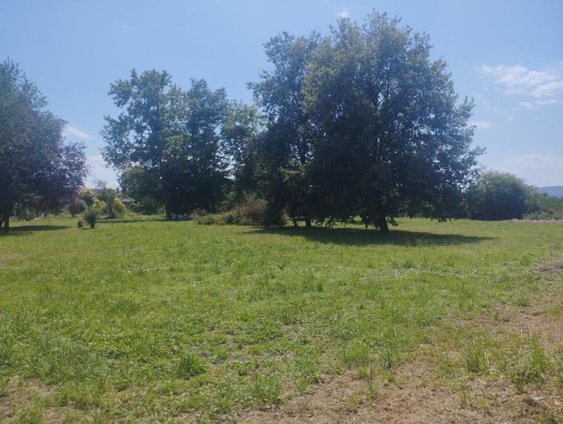 Terrain constructible - 1 574 m²