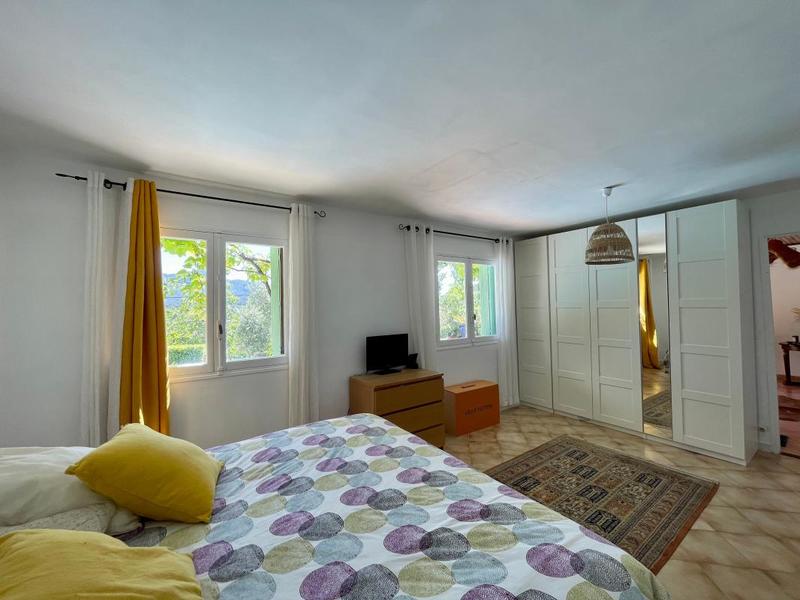 Maison - 150 m² - 4 pièces