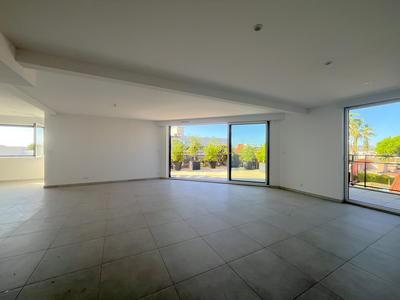 Appartement - 133 m² - 4 pièces