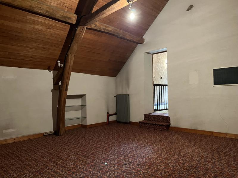 Maison ancienne - 160 m² - 5 pièces