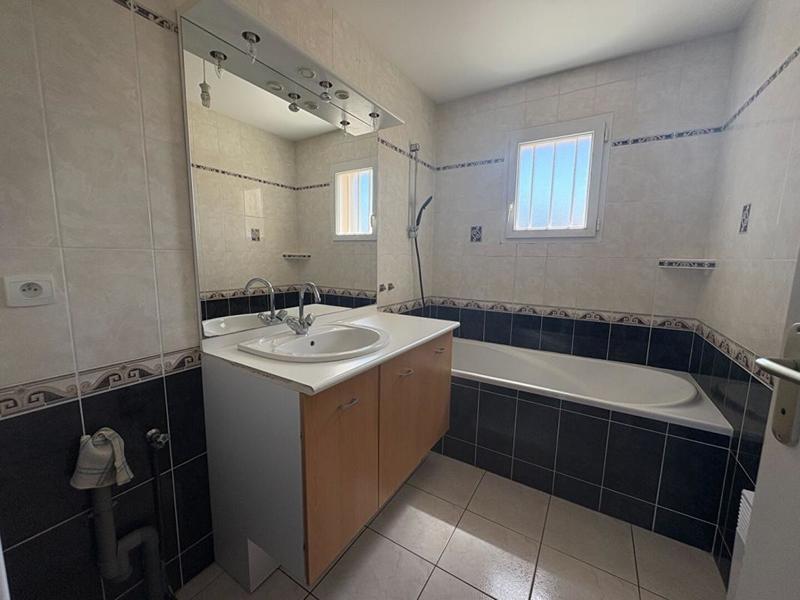 Maison - 122 m² - 6 pièces