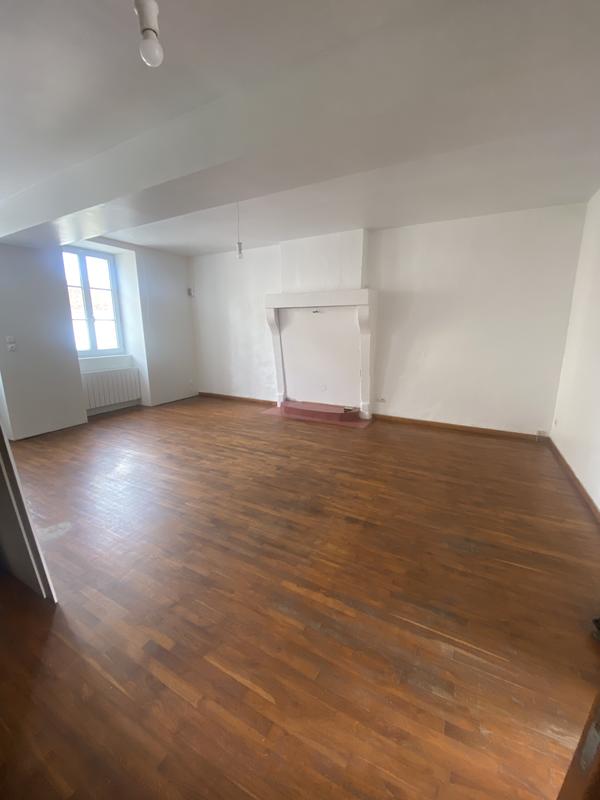 Maison - 75 m² - 5 pièces