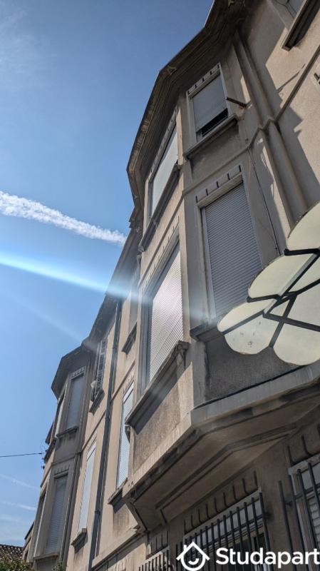 Chambre - 11 m² - 1 pièce