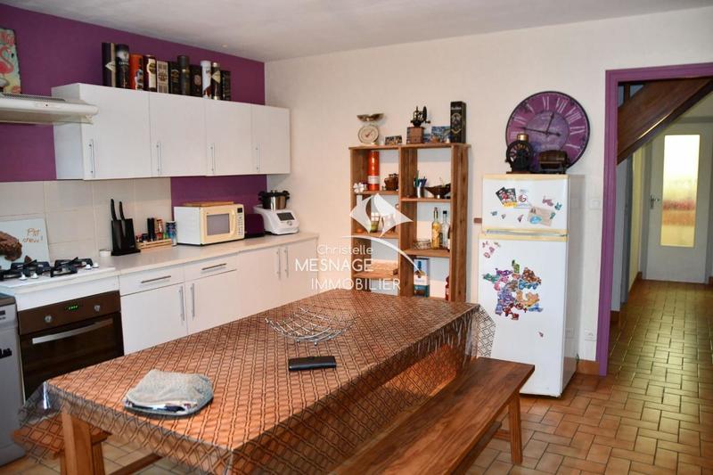 Maison en pierre - 187 m² - 6 pièces