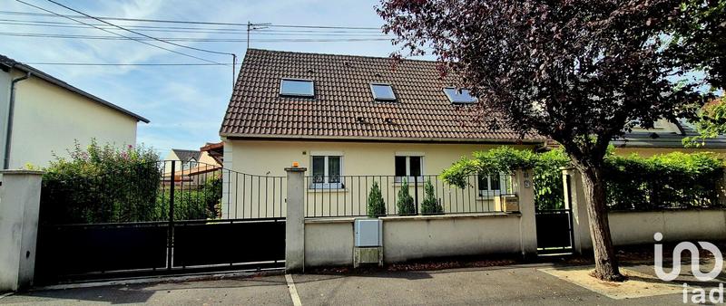 Maison - 128 m² - 5 pièces