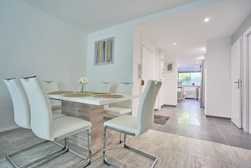 Appartement - 149 m² - 7 pièces