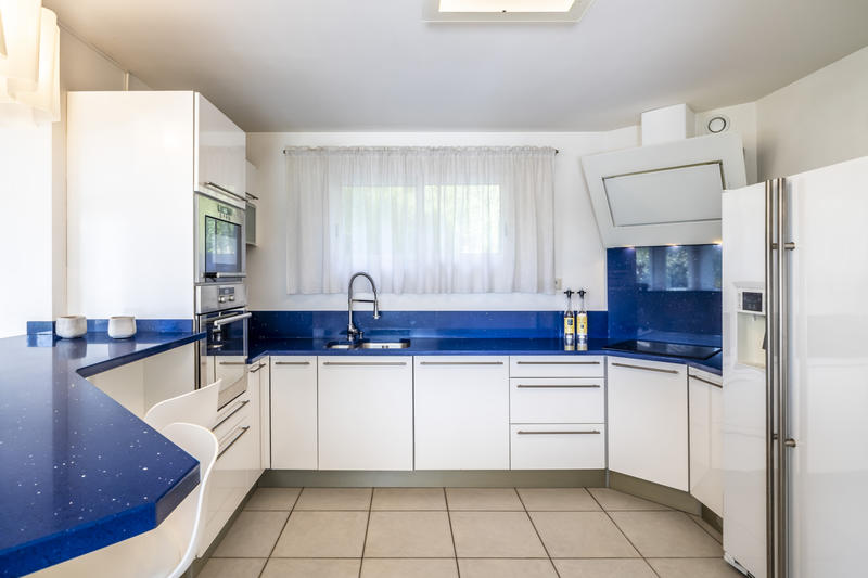 Villa - 200 m² - 5 pièces