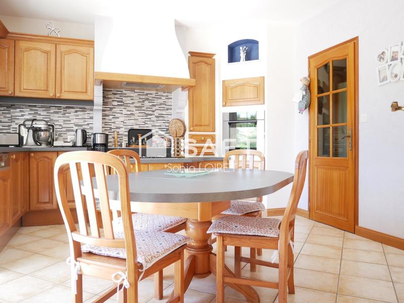 Villa - 199 m² - 7 pièces