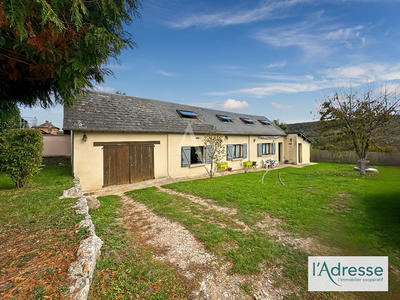 Maison - 94 m² - 6 pièces