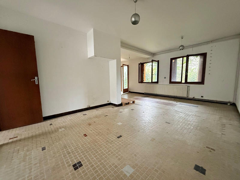 Maison - 150 m² - 7 pièces