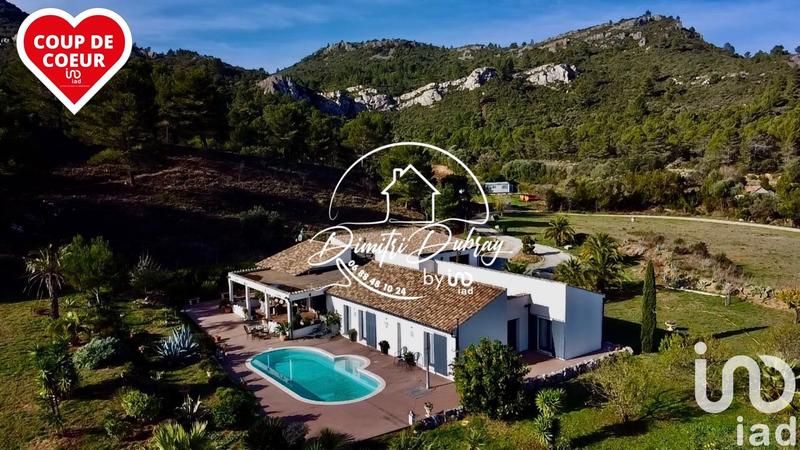 Maison - 222 m² - 7 pièces