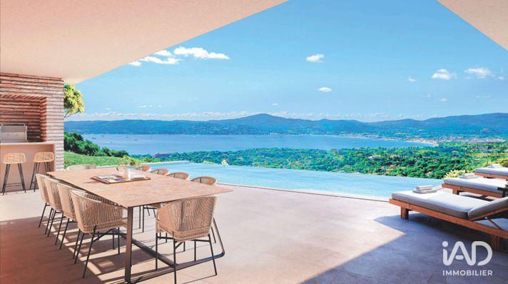 Maison - 385 m² - 7 pièces