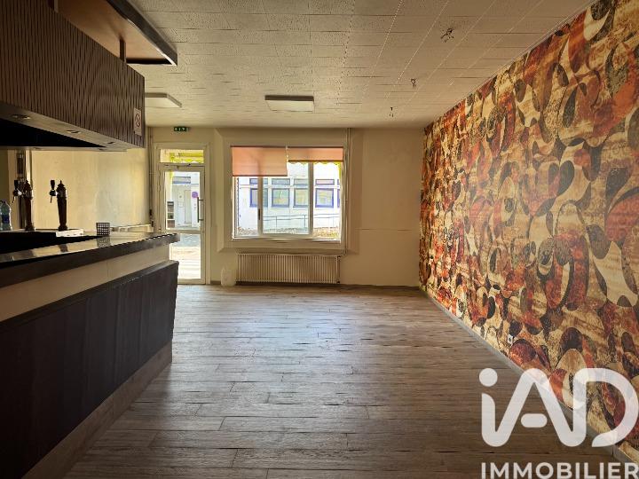 Maison de ville - 450 m² - 12 pièces