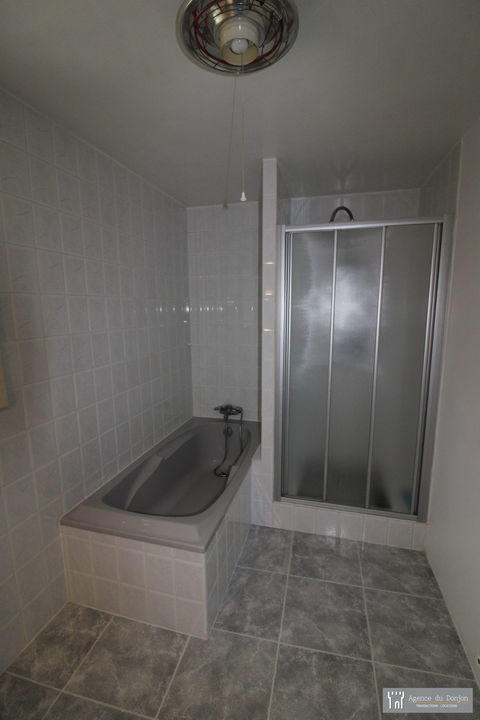 Maison ancienne - 250 m² - 9 pièces