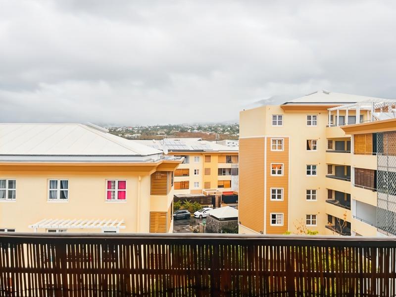 Appartement ancien - 80 m² - 3 pièces