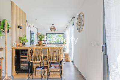 Maison - 125 m² - 5 pièces