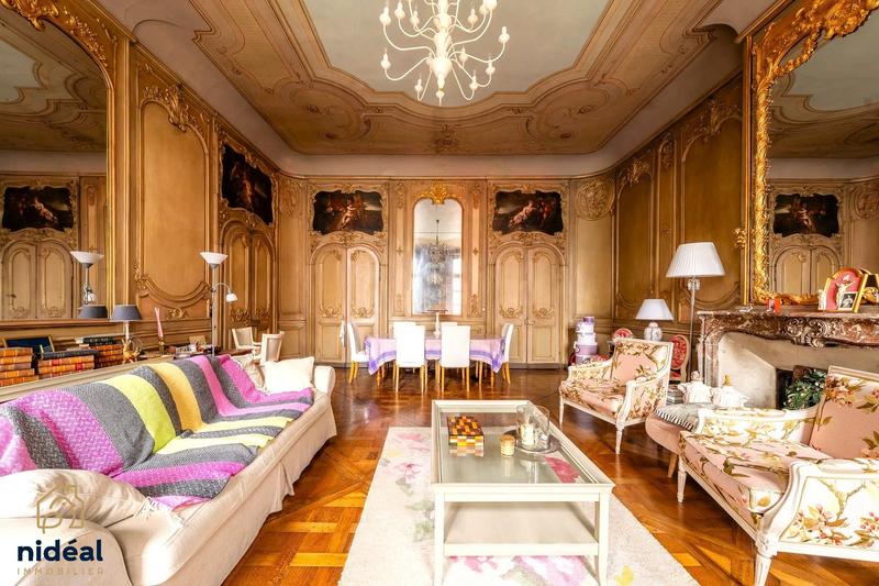 Appartement - 118 m² - 2 pièces