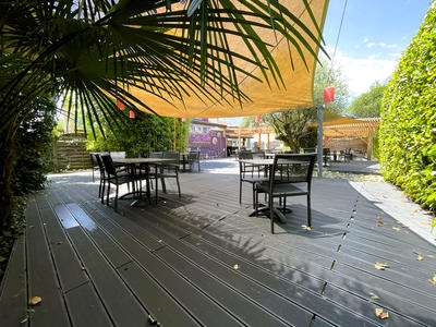 Maison - 352 m² - 8 pièces