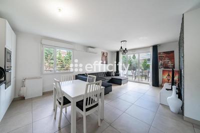 Appartement - 66 m² - 3 pièces