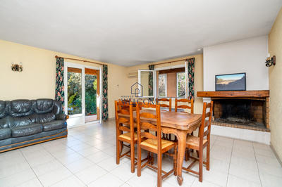 Maison - 116 m² - 6 pièces