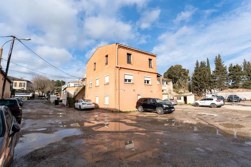 Immeuble - 950 m² - 20 pièces