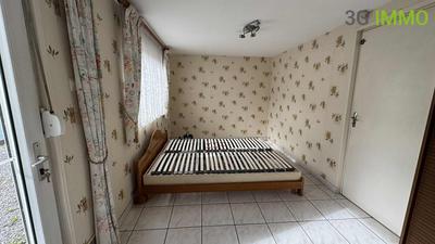 Maison - 94 m² - 5 pièces